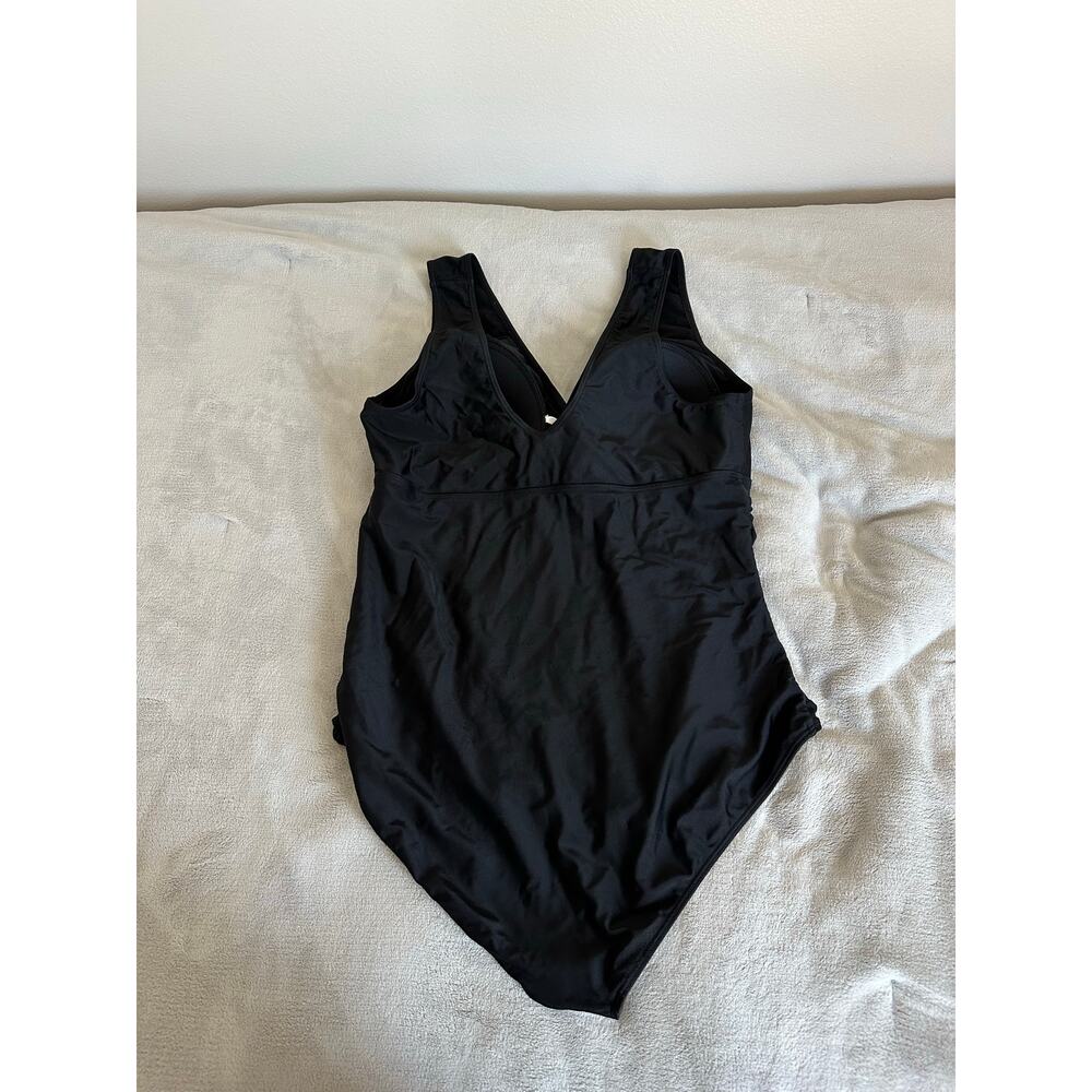 Aqua Eve Women’s Black V-Neck Ruched One Piece Swimsuit Size XXL
